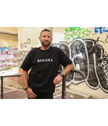 Tricou Negru, haine de caliate superioara pentru o moda eco-responsabila